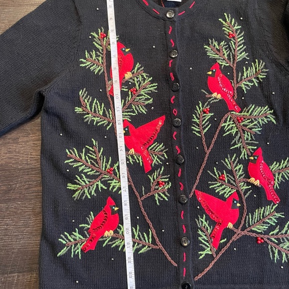 White Stag Vintage Christmas Cardinal Embroidered Cardigan Sweater Size XL - Picture 7 of 8